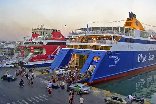 Πρωτομαγιά 2015: Χωρίς πλοία λόγω 24ωρης απεργίας της ΠΝΟ