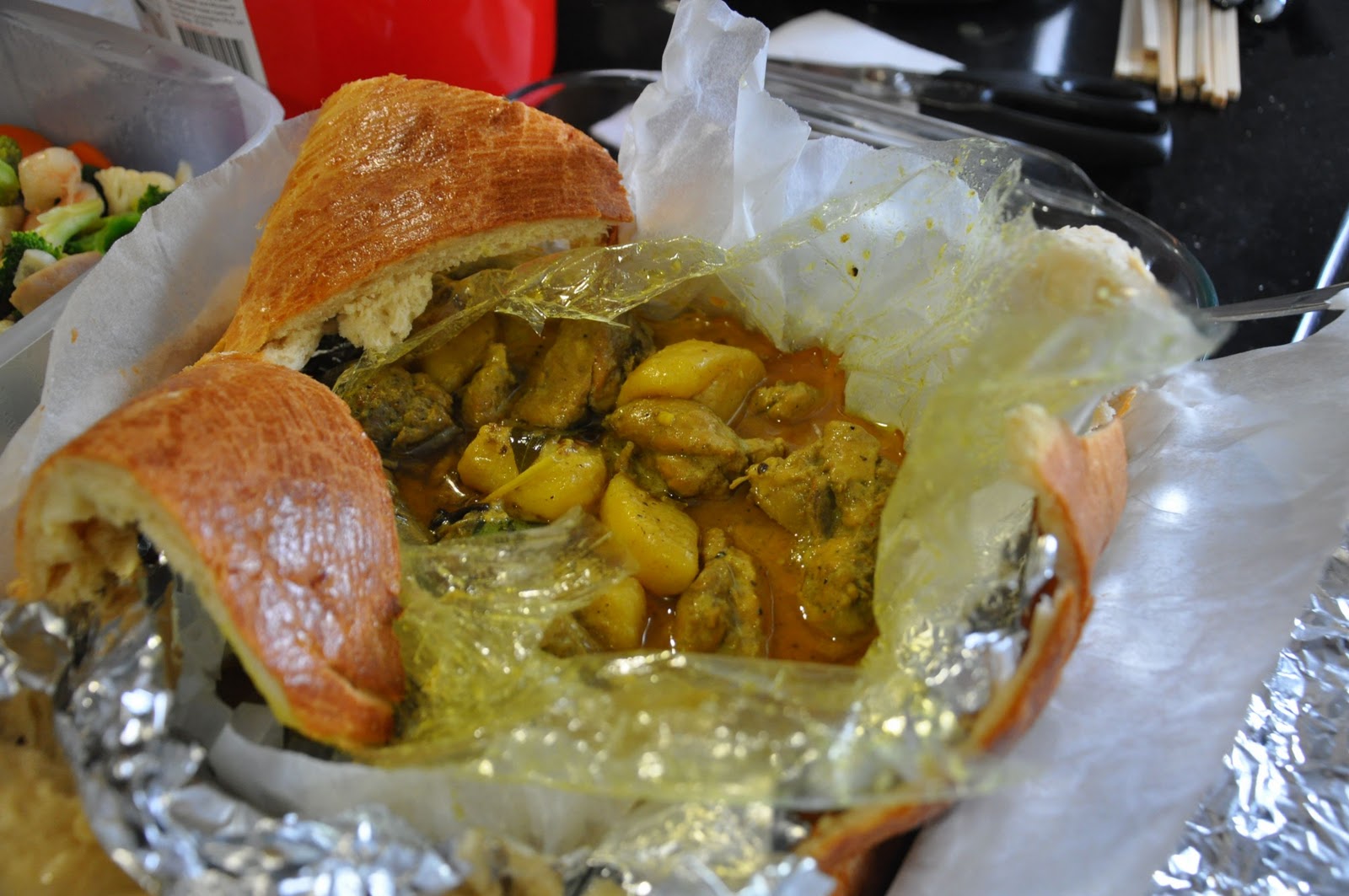 Her Worldly Pleasures Spectacular Christmas Lunch of Golden Pillow