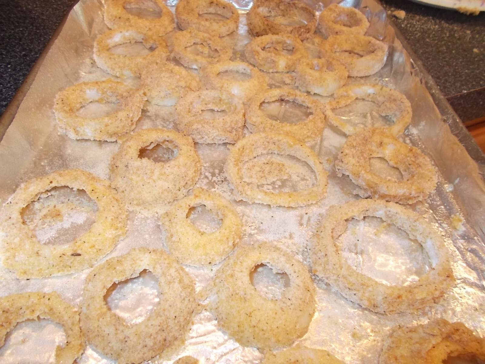 Dawn's Blogalicious: Easy Baked Onion Rings