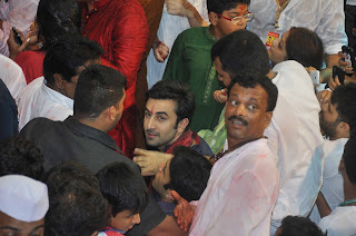 Ranbir Kapoor visits Lalbaugcha Raja, Mumbai