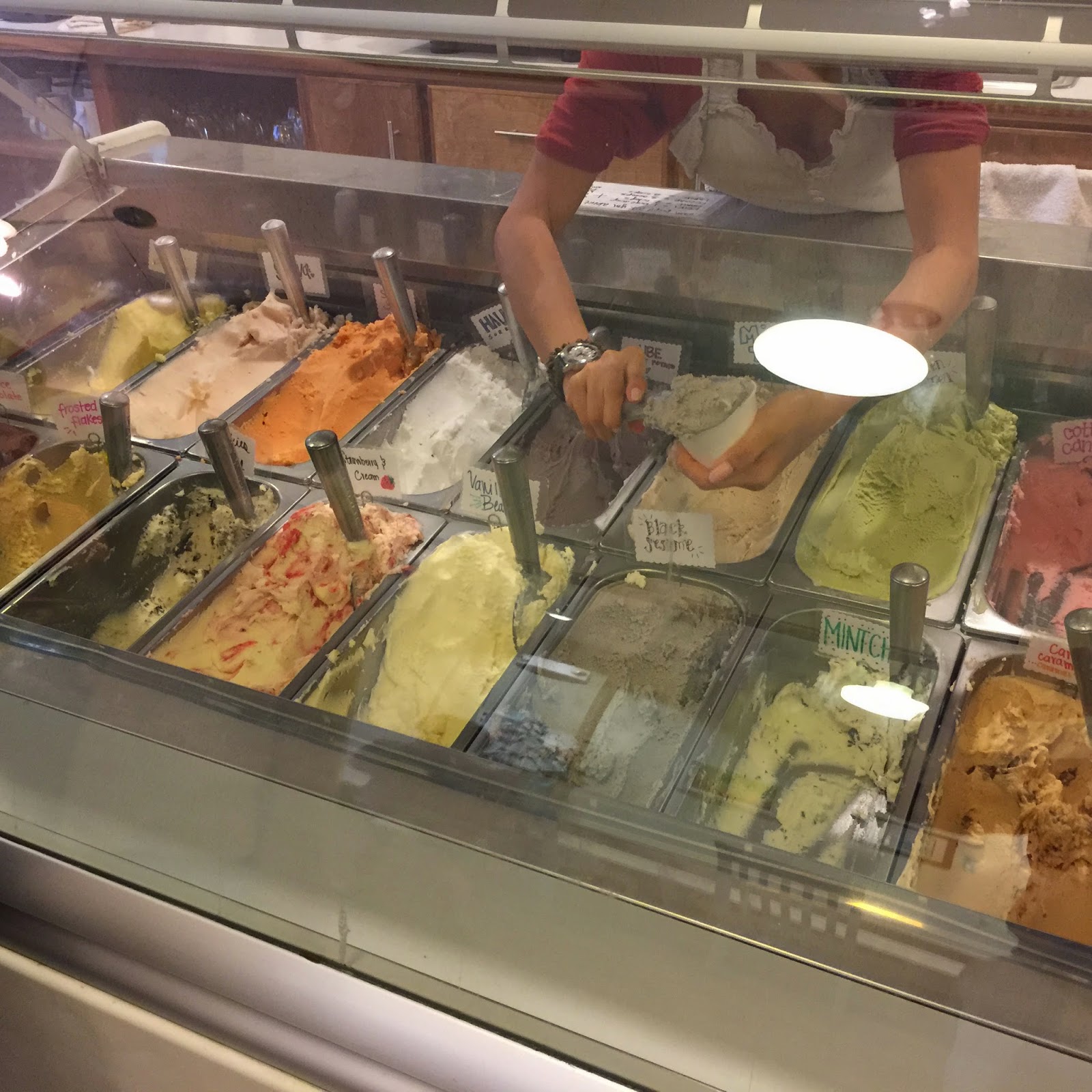 GREAT EATS HAWAII VIA GELATO