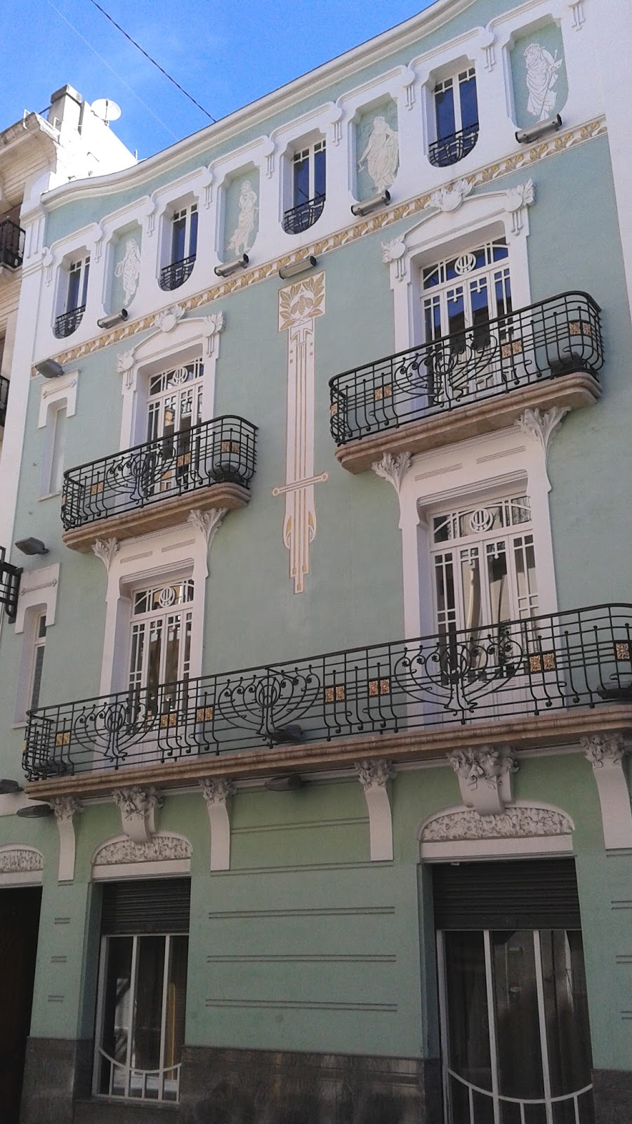 VISITA TURISTICA ALCOY Edificios modernistas en Alcoy (III). Calle San