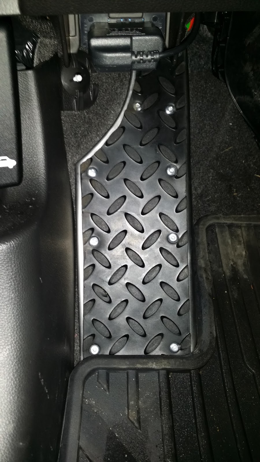 D.I.Y. Custom Dead Pedal By Richard DeFries Gamma II ɣ²