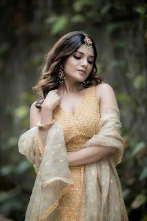 Meesaya Murukku Actress Aathmika Latest Cute HD Pics