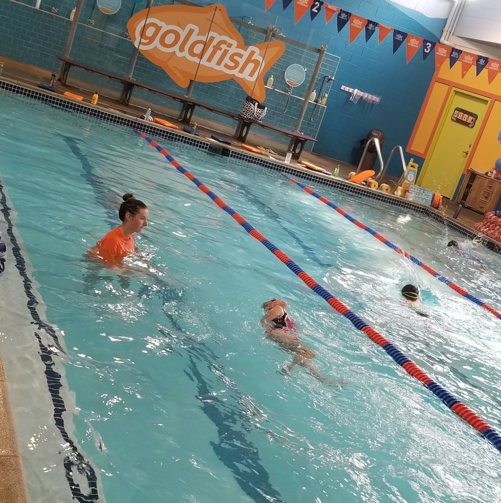 A GEEK DADDY GOLDFISH SWIM SCHOOL SWIM FORCE