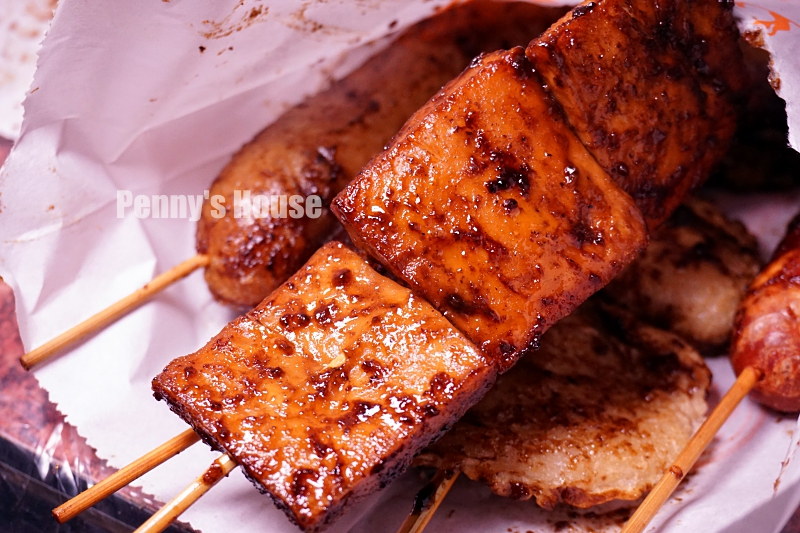 竹北宵夜 - 烤第一 燒烤/炸物攤,太便宜45元的炸雞排!首推蘿蔔糕和烤糯米腸超好吃~~自強南路宵夜(菜單)