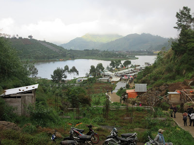 Vistas desde Gunung Sikunir, en Dieng Plateau