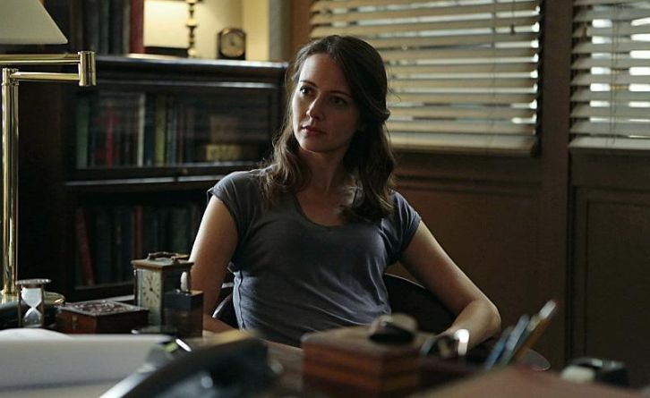  2016 Reader’s Choice Performer of the Year - Amy Acker