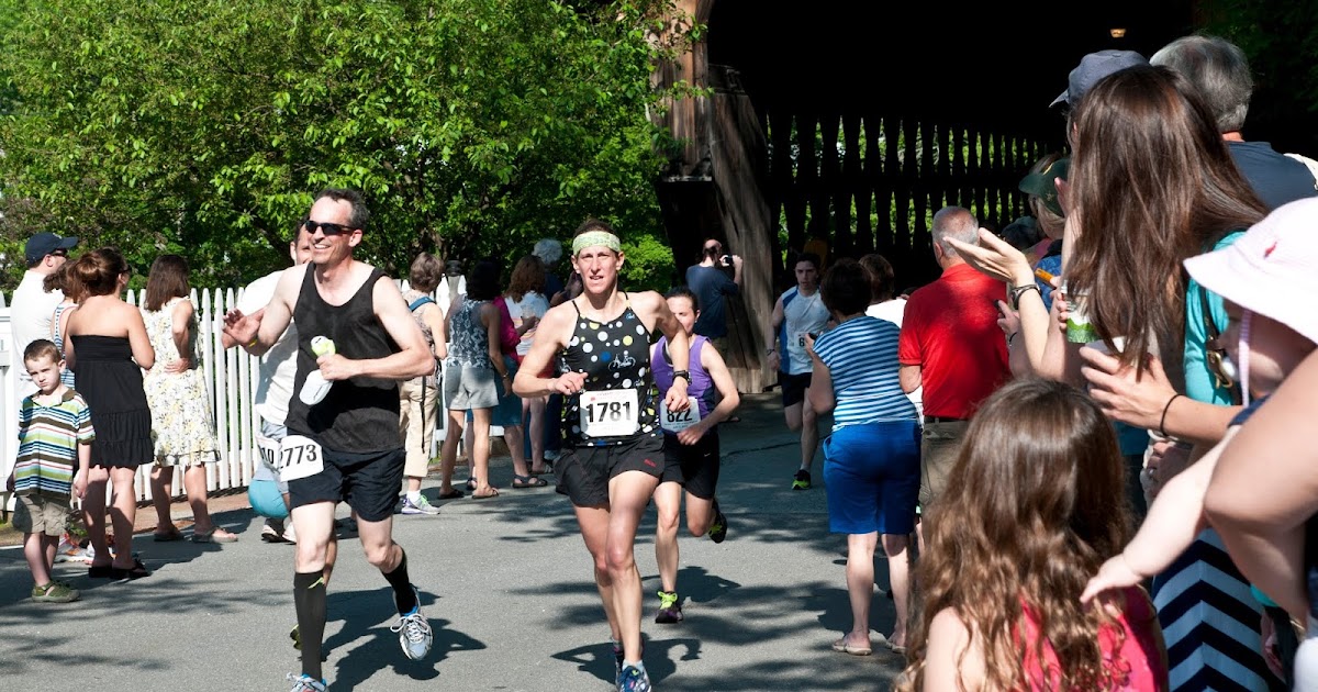 Best Viewing of Your RunnersVillage of Woodstock and The Finish Line