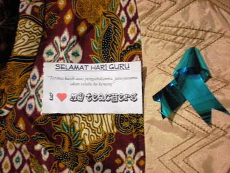 advertensi biasa ditampilkan dalam keseharian