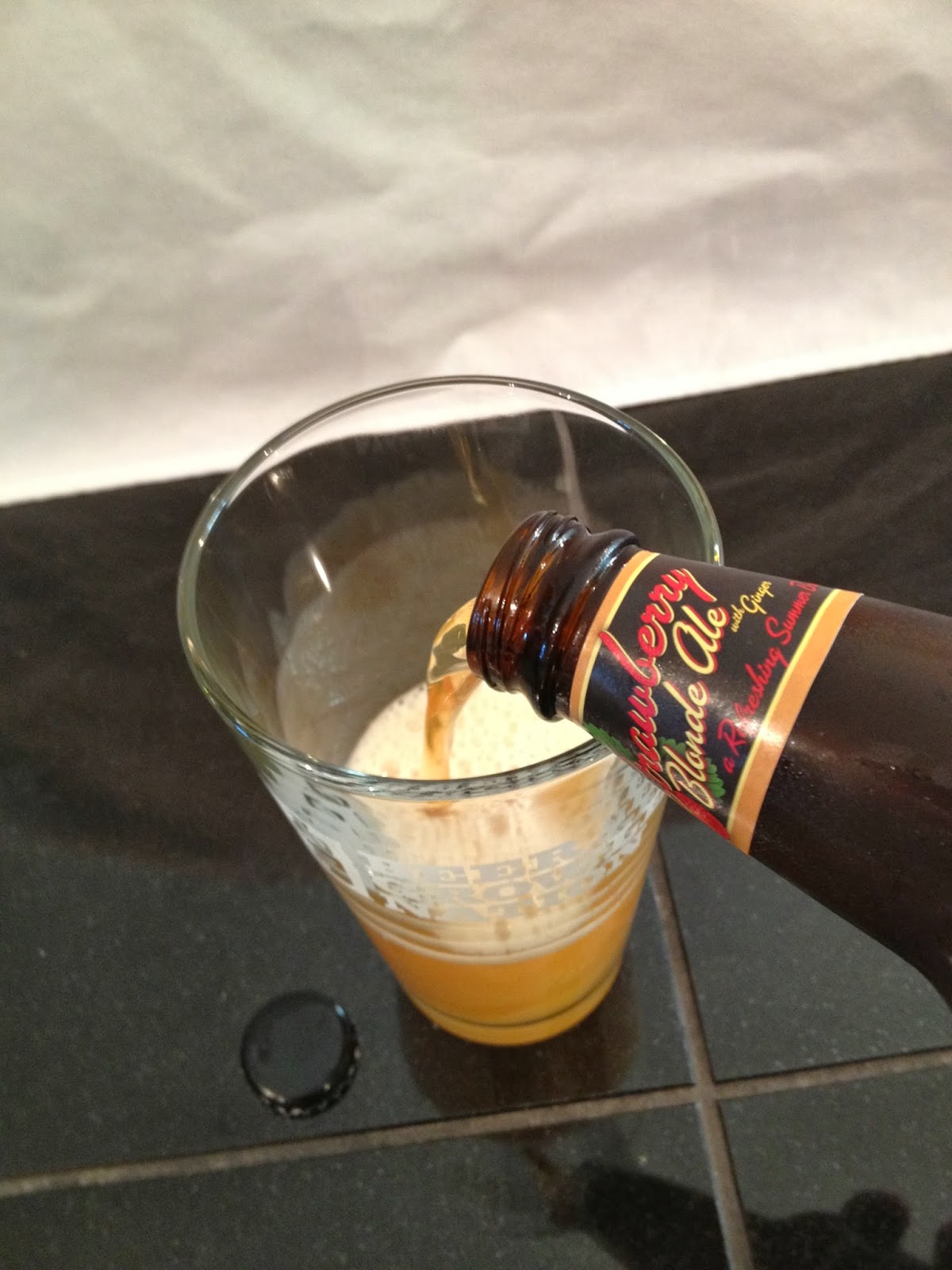 NorCal Beer Blog Buffalo Bill's Brewery Strawberry Ale with Ginger