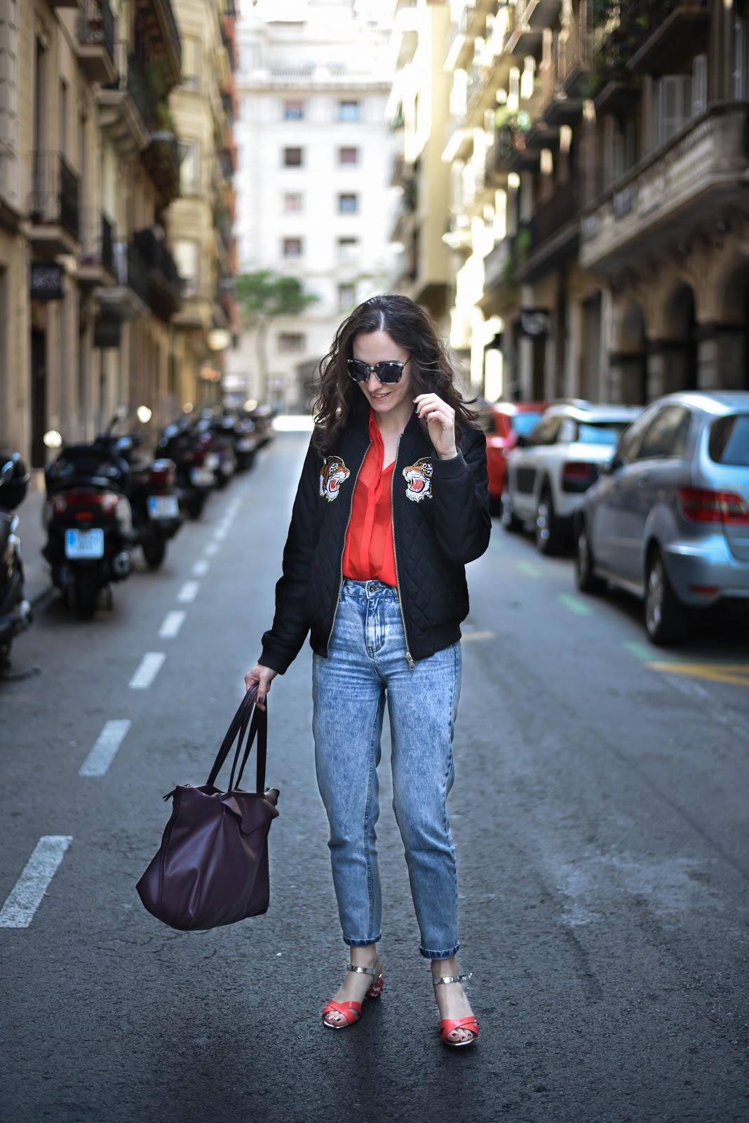 bomber_jacket_street_style_mom_jeans