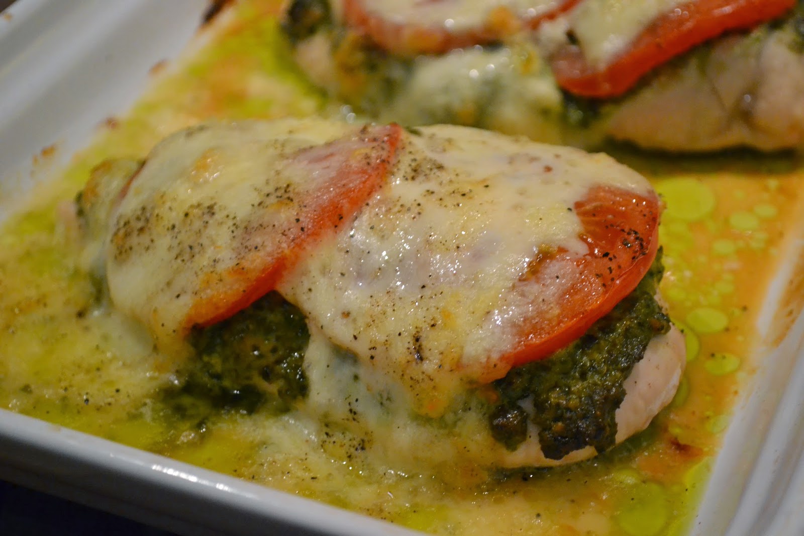 Mijn kookavonturen Kip pesto uit de oven met tomaat en mozzarella