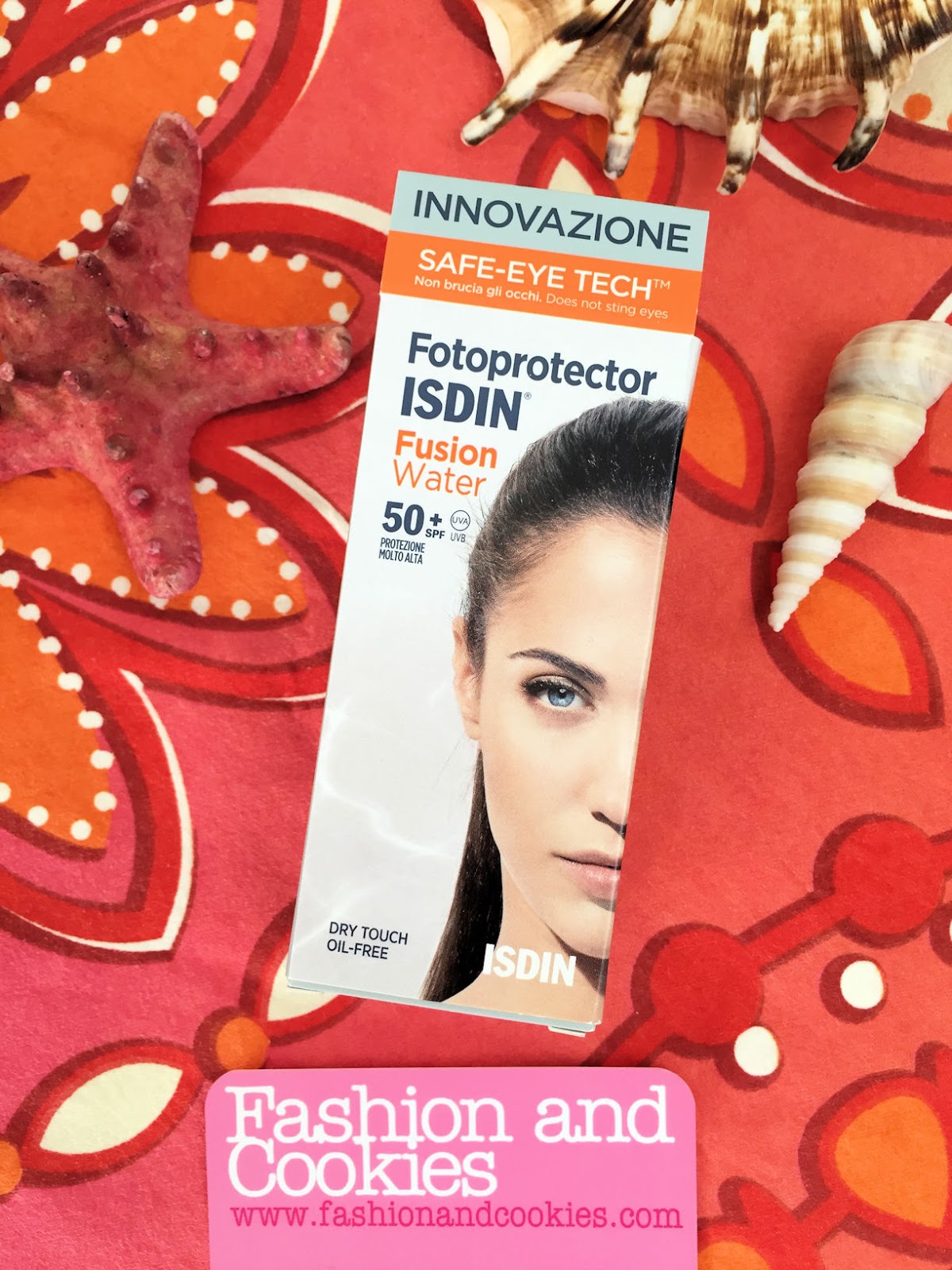 ISDIN Fotoprotector Fusion Water on Fashion and Cookies beauty blog, beauty blogger