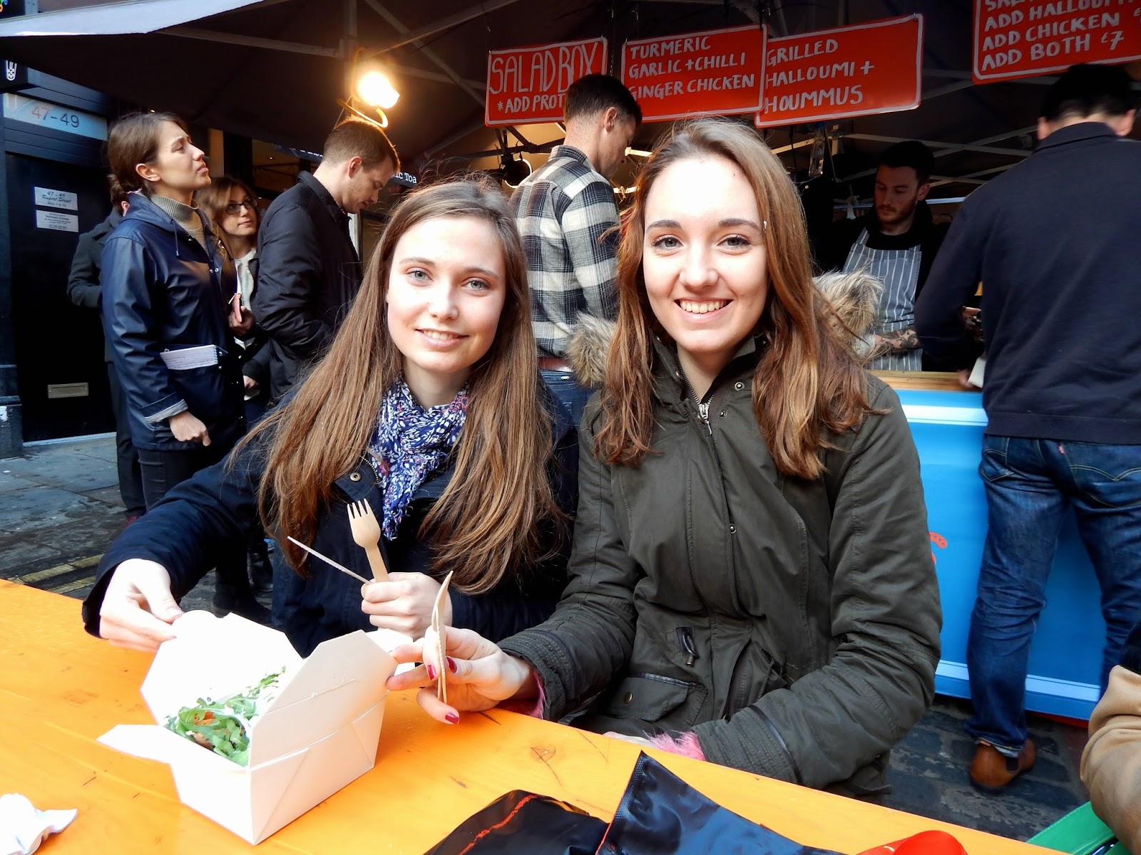 salátový box z pouličního trhu Oběd - salátový box z pouličního trhu