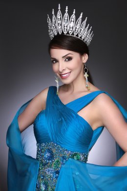 Pageants & Pearls: Mrs. International Pageant ....... in living color