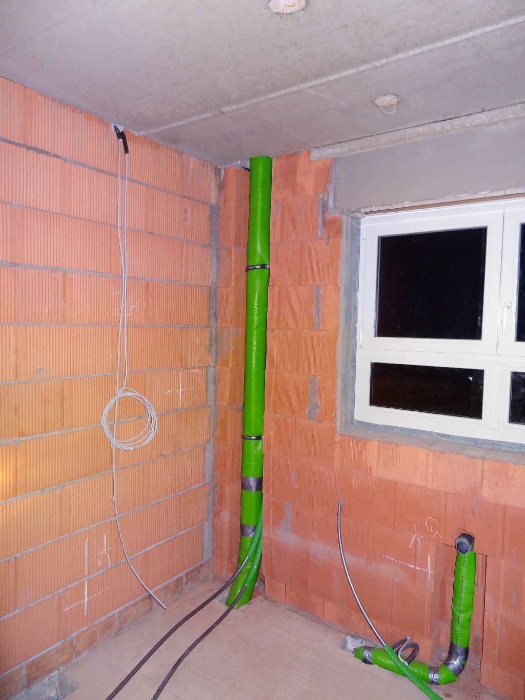 ...unser Haus entsteht: Sanitär-Rohinstallation Teil 1