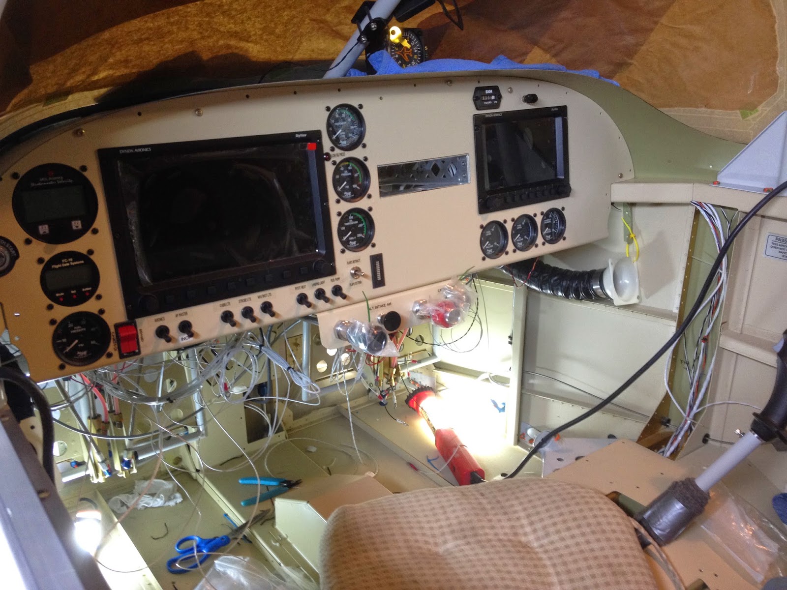 Noteworthy RV-7A Building Discussions: Instrument panel and electrical
