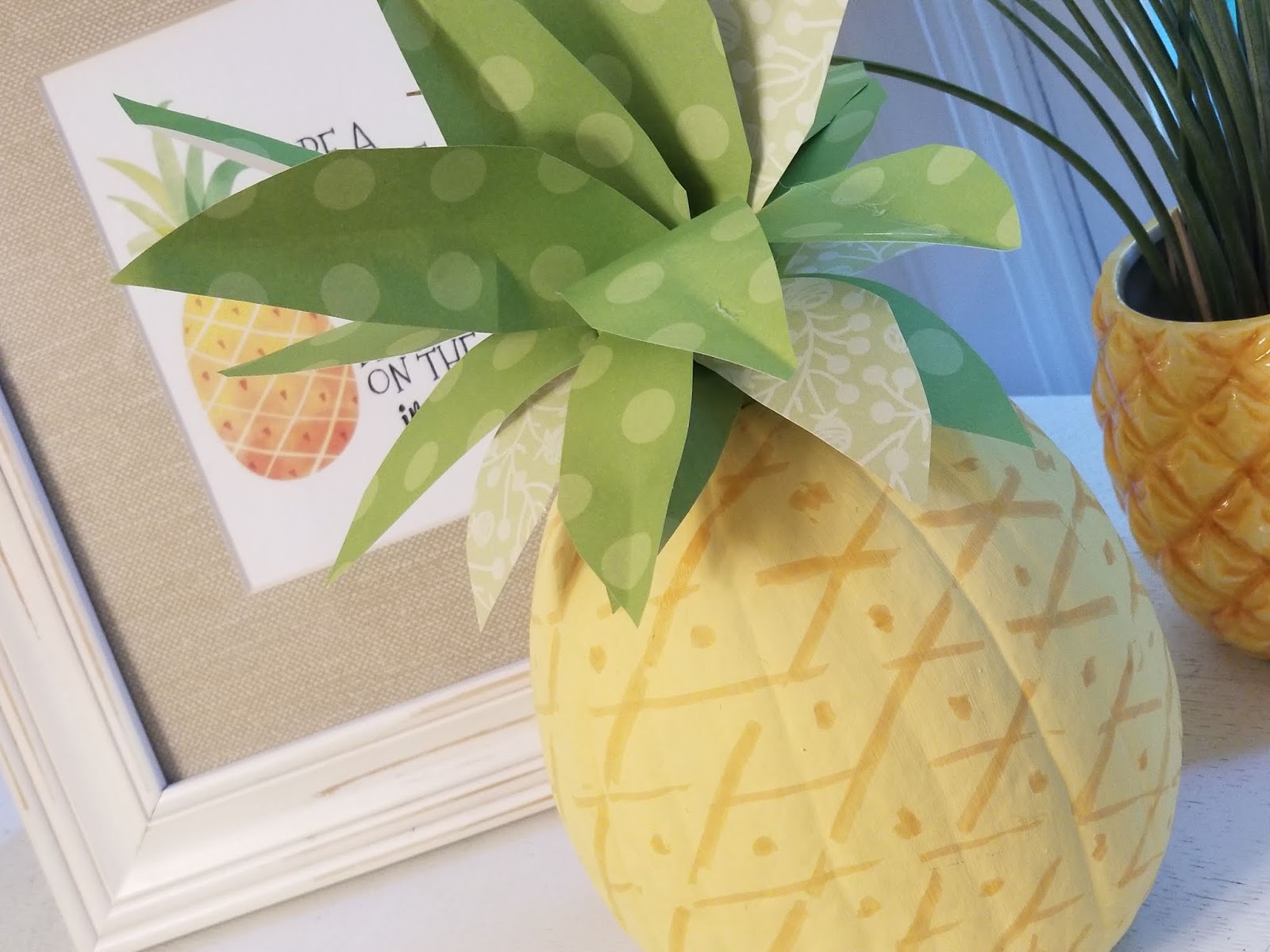 Pineapple Pumpkin Themed Pumpkins Are Best! Crafts a la mode