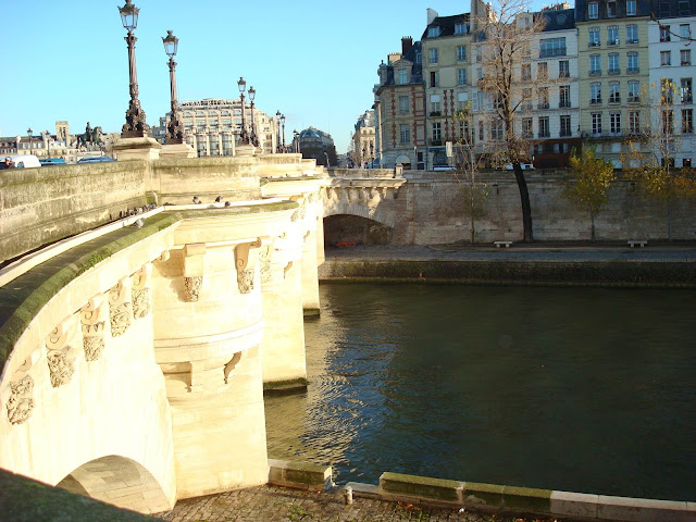 Blog Apaixonados por Viagens - Paris - Roteiro de 5 dias - Guia Blog Apaixonados por Viagens - Paris - Roteiro de 5 dias - Guia