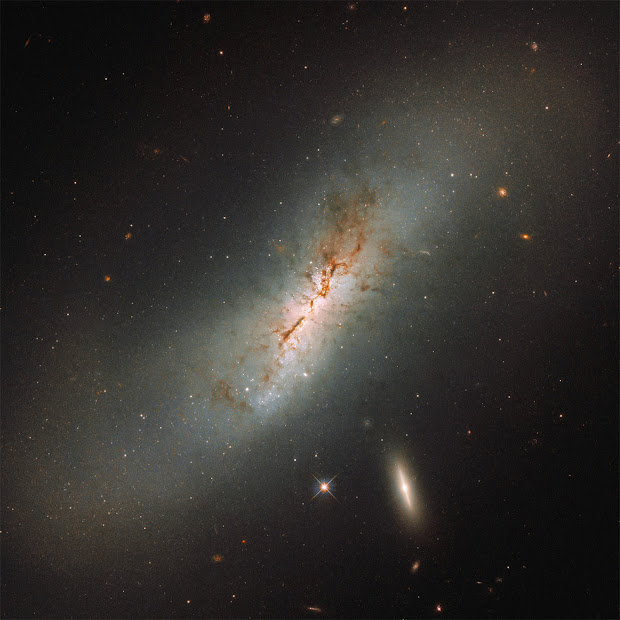 Spiral Galaxy NGC 4424