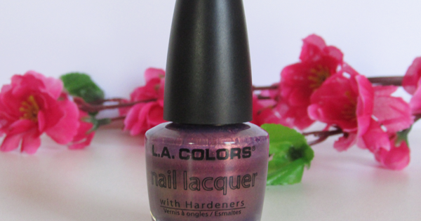 4. L.A. Colors Majestic Nail Polish in "Enchanting Emerald" - wide 5