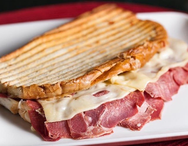 Etiler Marmaris Menu Fiyat Listesi Subeleri Mekan Arama Motoru Ne Kadara Yenir