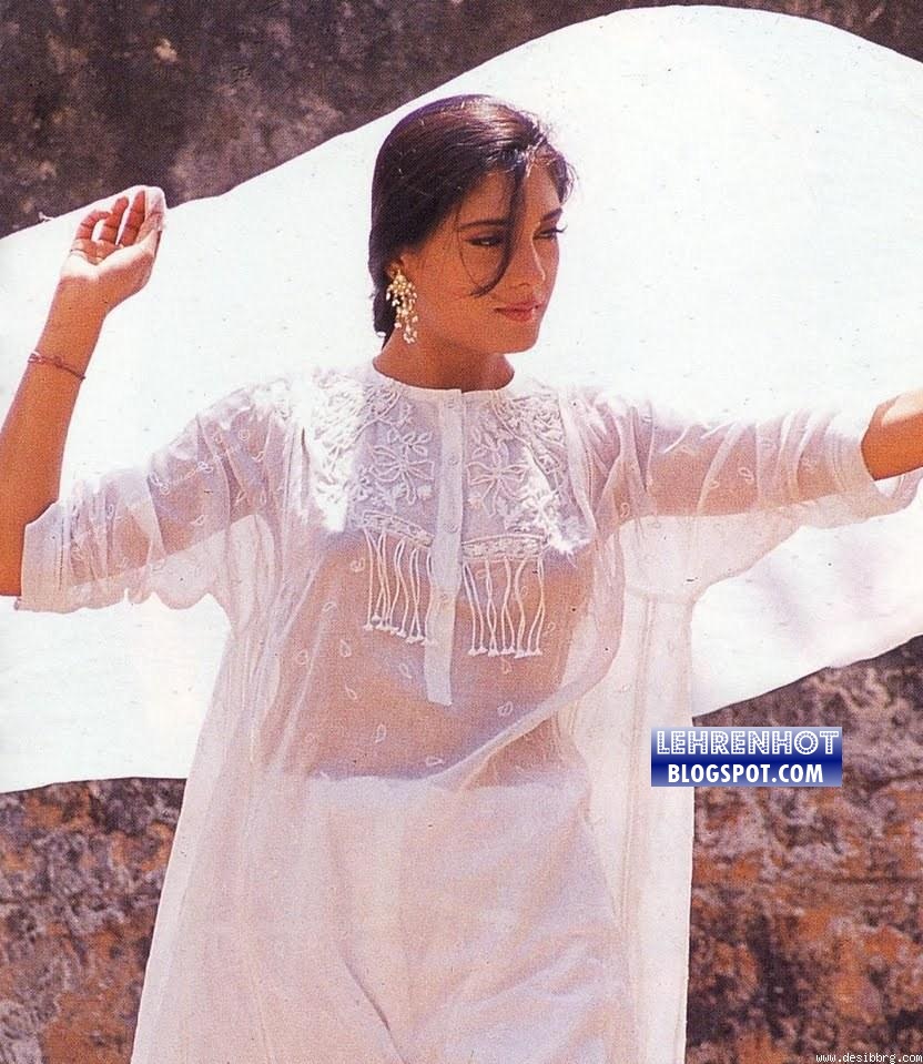 Bollywood Pics Hot New: Anu Agarwal Transparent Top Nip Show