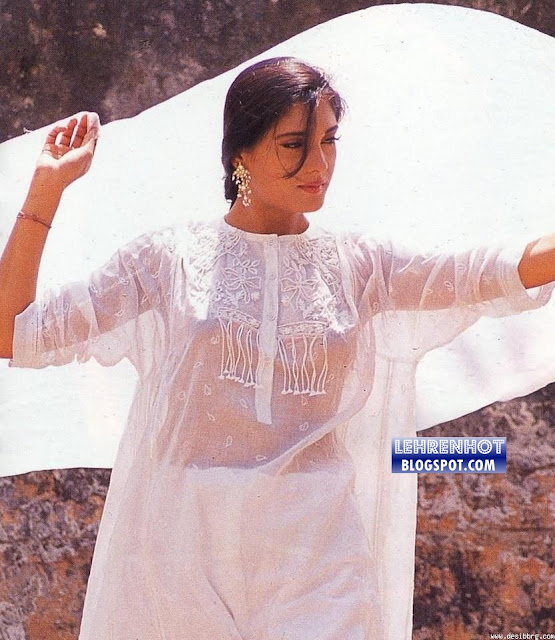 Bollywood Pics Hot New: Anu Agarwal Transparent Top Nip Show