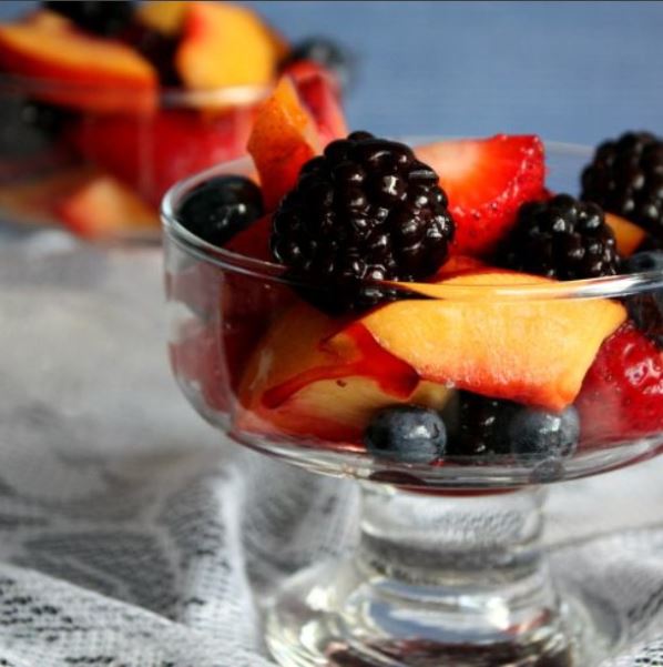 Quiche the Cook Nectarine Fruit Salad with Honey Lime Syrup