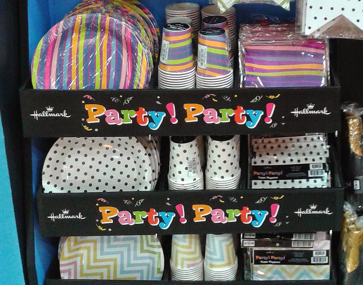 MrsMommyHolic Fab Finds Party Supplies