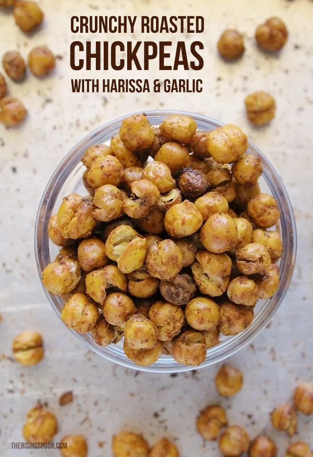 Crunchy Roasted Chickpeas with Harissa and Garlic 