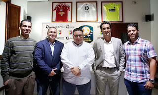 INTERNACIONAL | Directivos Liga Venezolana de Fútbol Profesional agasajan a Los Guerreros