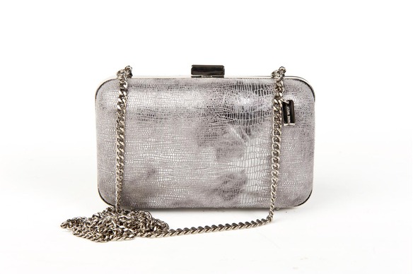 ninewest2011clutch.jpg