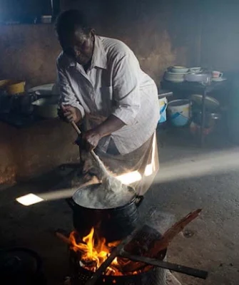 Making Eba also known as Garri in Nigeria