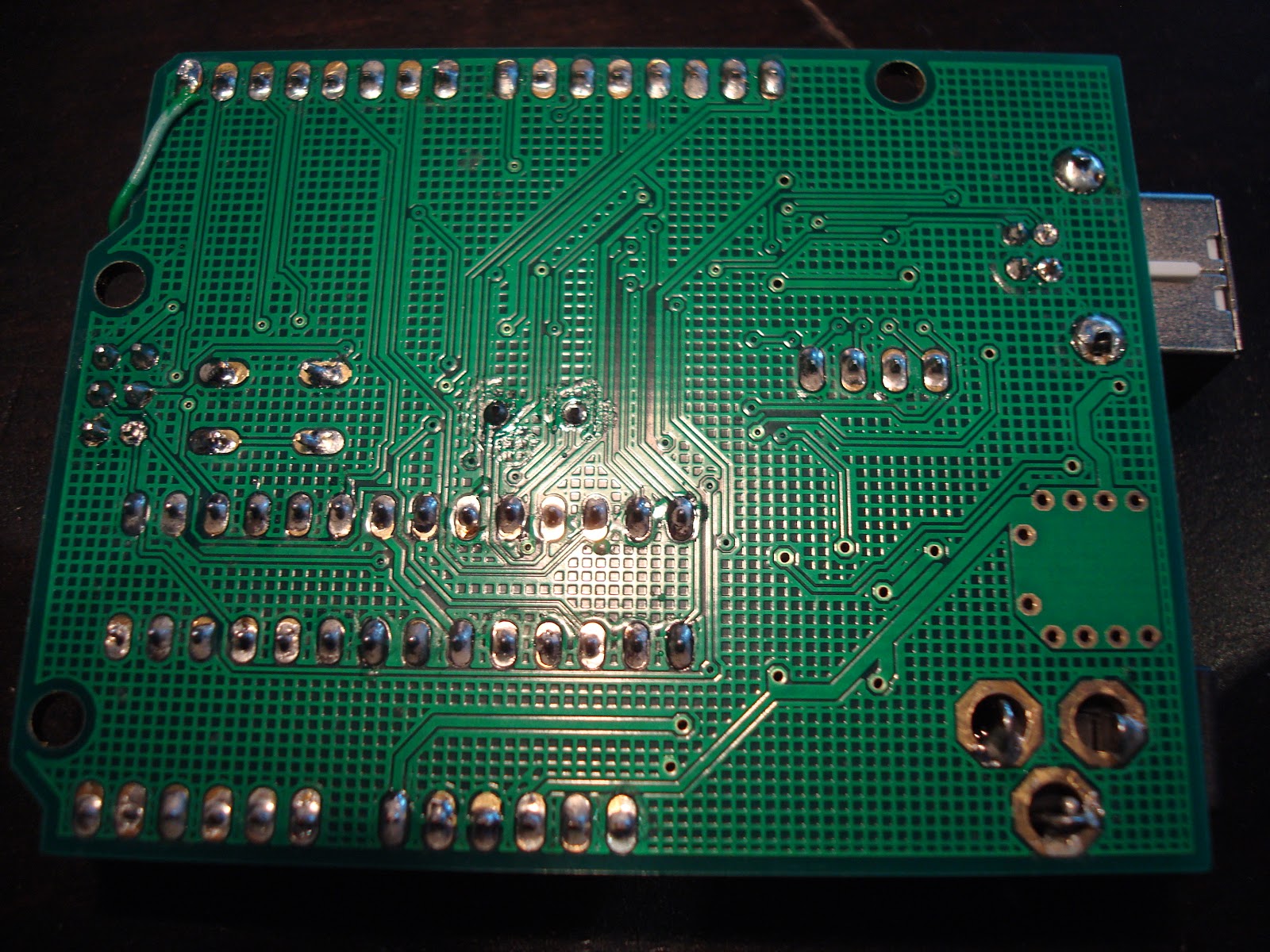 Tech with dave learning surface mount soldering by experience