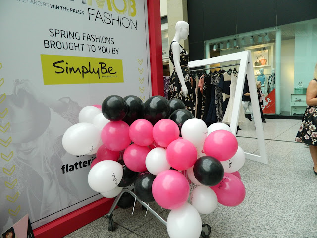 #FLASHMOBFASHION Manchester Arndale - Seeing Spots