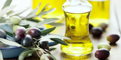 10 Cara Alami Mencegah dan Mengobati Jerawat Punggung Dengan Mudah 10 Cara Alami Mencegah dan Mengobati Jerawat Punggung Dengan Mudah