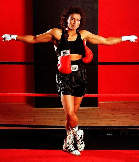 MMA Women Lucia Rijker "The Most Dangerous Woman in the World"