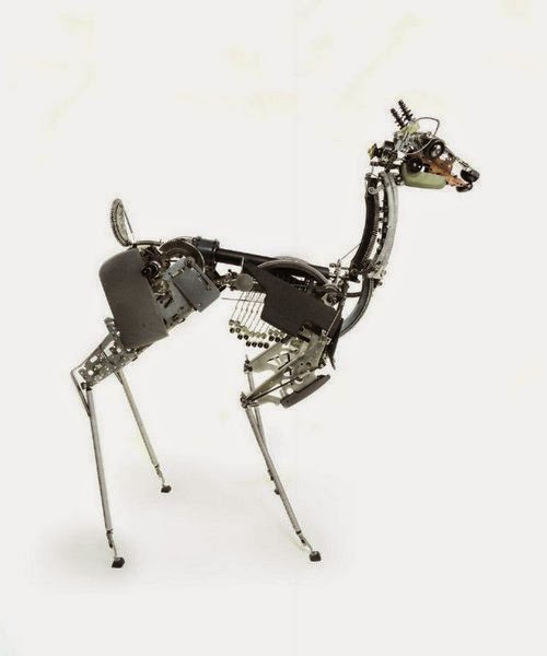 12-Jeremy Mayer-Typewriter-Robot-Sculptures-www-designstack-co