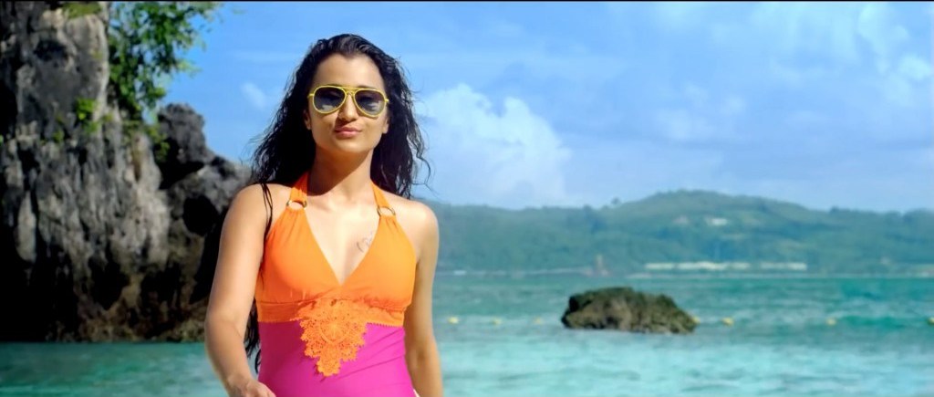 Tamil Actress Trisha Stills in Bikini at Aranmanai 2 Movie photo