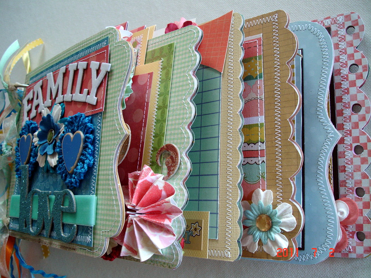 Scrapbooking by Phyllis Family 6x12 Chipboard Scrapbook Photo Album