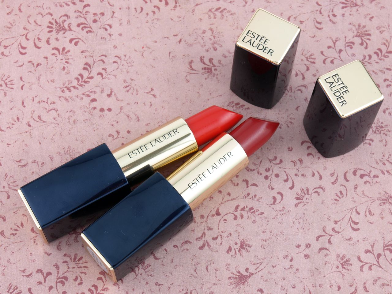 Estee Lauder Pure Color Envy Matte Lipsticks in "Decisive Poppy" & "Volatile": Review and Swatches