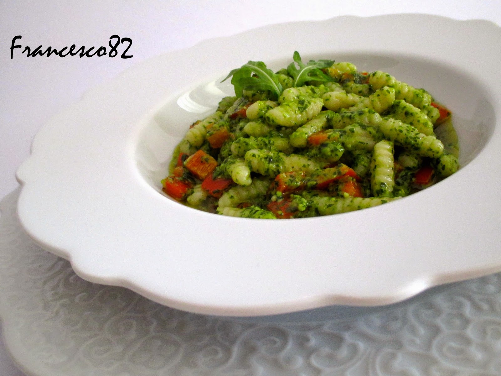 La cucina degli Angeli Gnocchetti sardi di farro con pesto di rucola e
