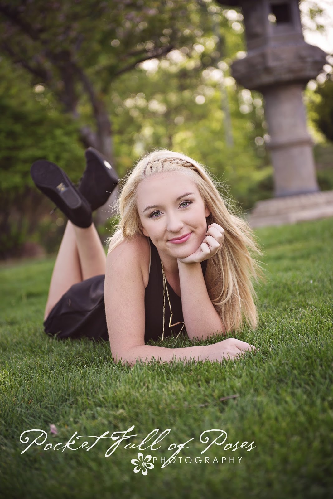 Pocket Full of Poses Photography Samantha Senior Photos