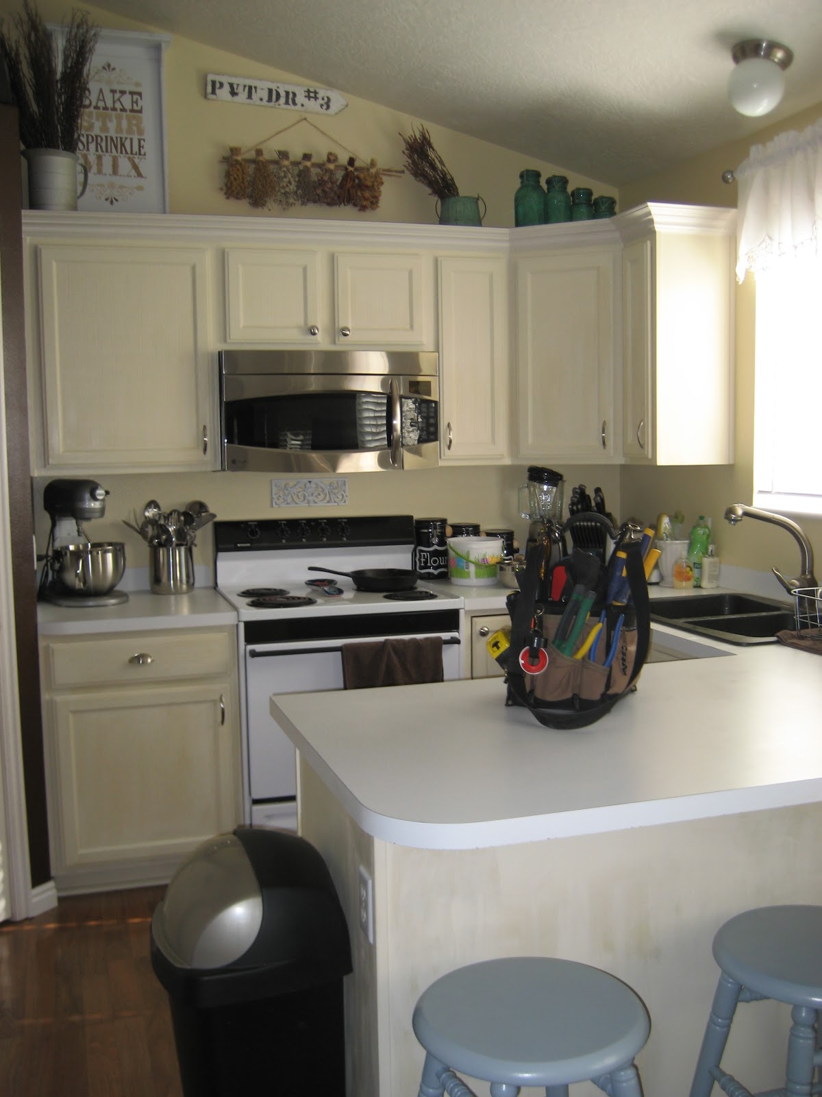 Paint Me Shabby Filling the Awkward Space Above Kitchen