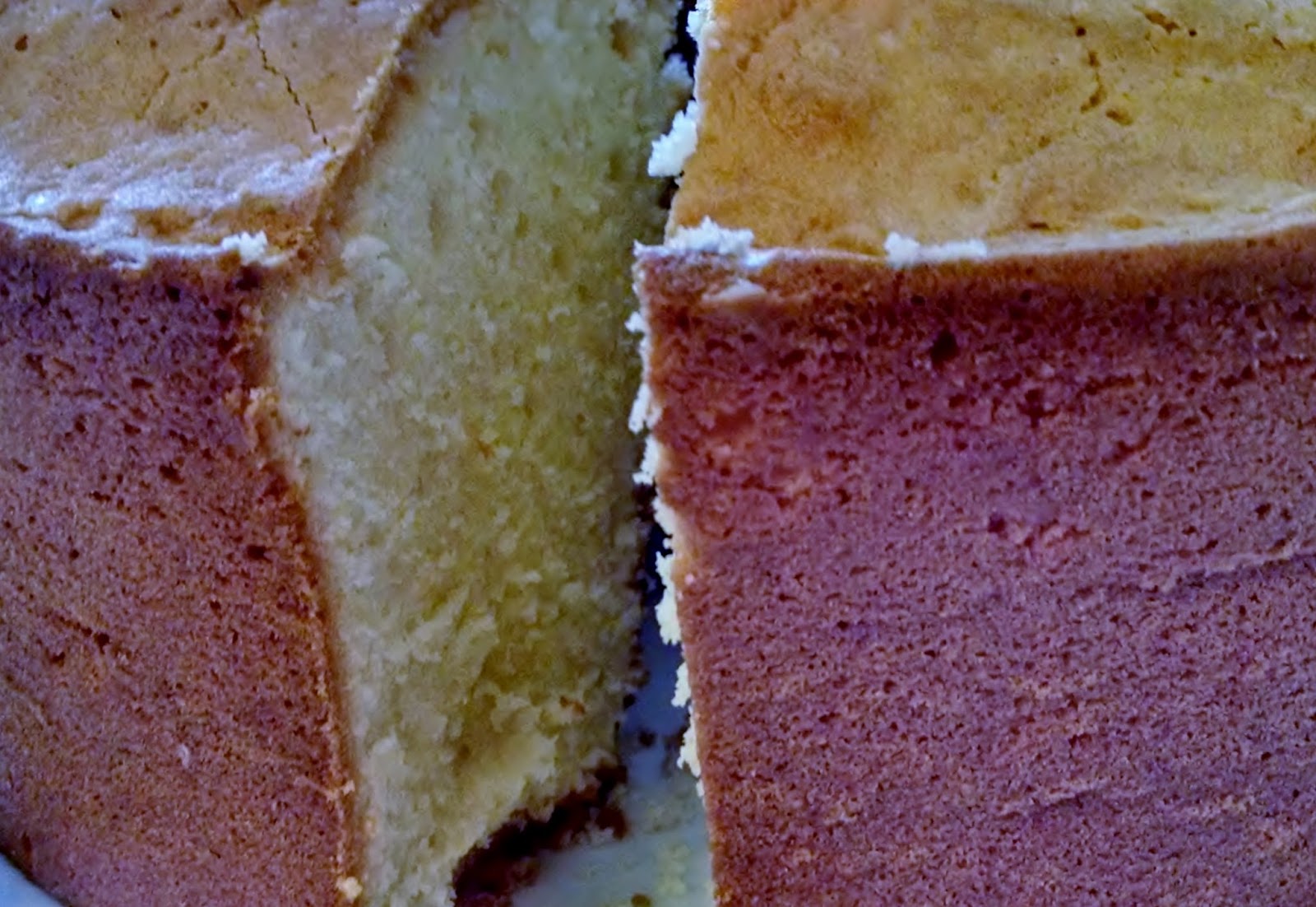 Mimi Mine Sour Cream Vanilla Almond Pound Cake Topped with Fresh