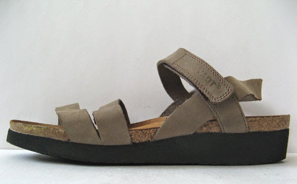 leather sandals size 11