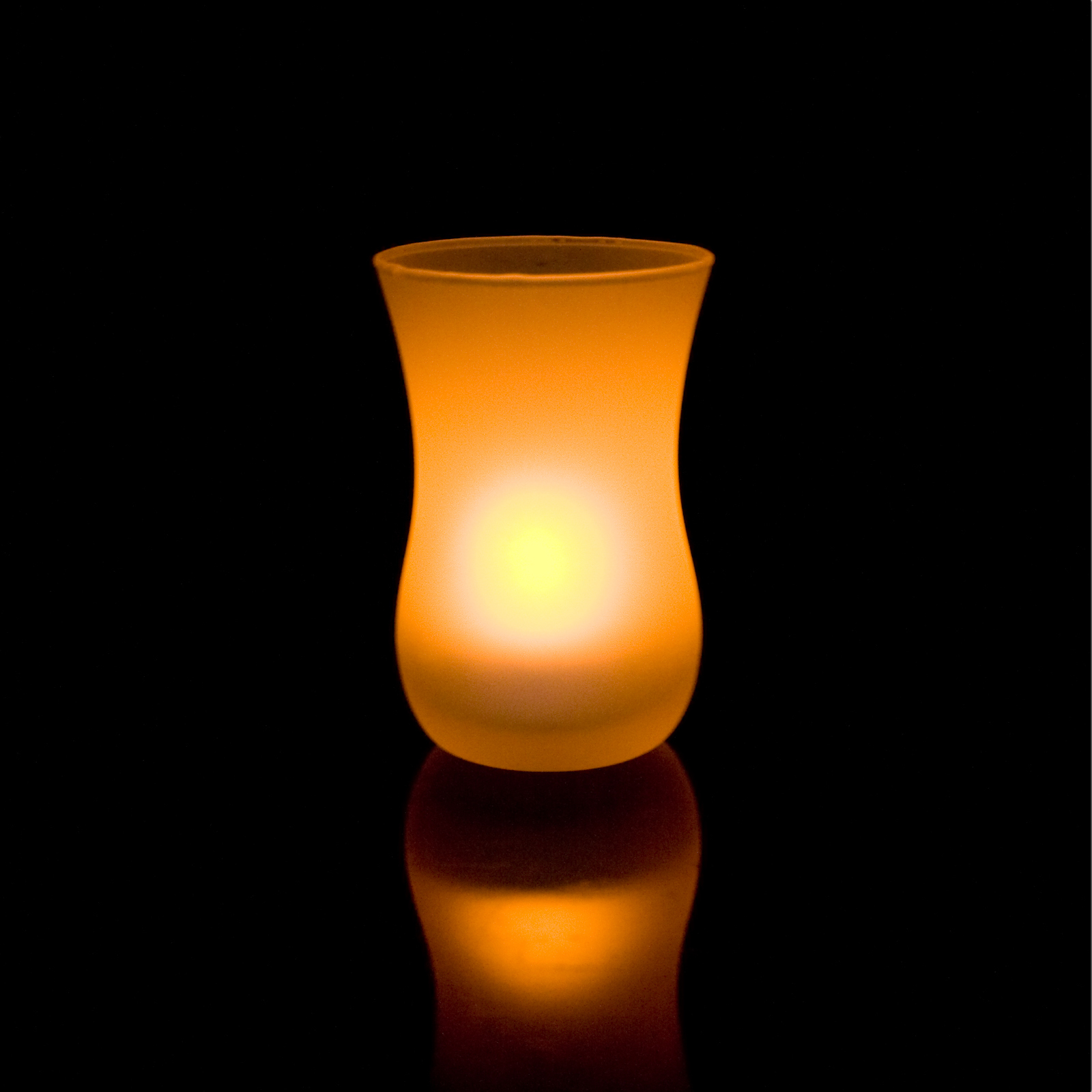 Celebrity Screensaver Wallpaper Picture Theme In The Candle Light