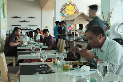 HARRIS POP GUBENG HARRIS_POP_HOTEL_GUBENG_HARRIS POP GUBENG_MARCOM_IWAN_CULINARY_KULINER_SURABAYA_CHIPPEIDO_BERBUKA_PUASA_IDUL_FITRI_CONVENTIONS_GUBENG_MELAYANID ENGAN HATI DI BULAN YANG SUCI_SELAMAT PUASA_INFO KULINER_MAKAN_FOOD_BLOGGER_FOOD BLOGGER_FOODIE_FOODIES_SURABAYA_INDONESIA